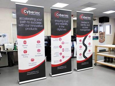 旗幟與廣告制作中的印刷工藝 技術(shù)與創(chuàng)意的完美結(jié)合